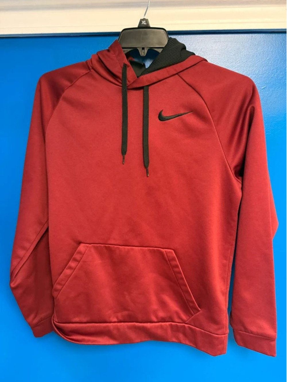 Nike Dri-FIT Mens Medium Maroon Red Pullover Hoodie Sweatshirt Mesh Lined Hood